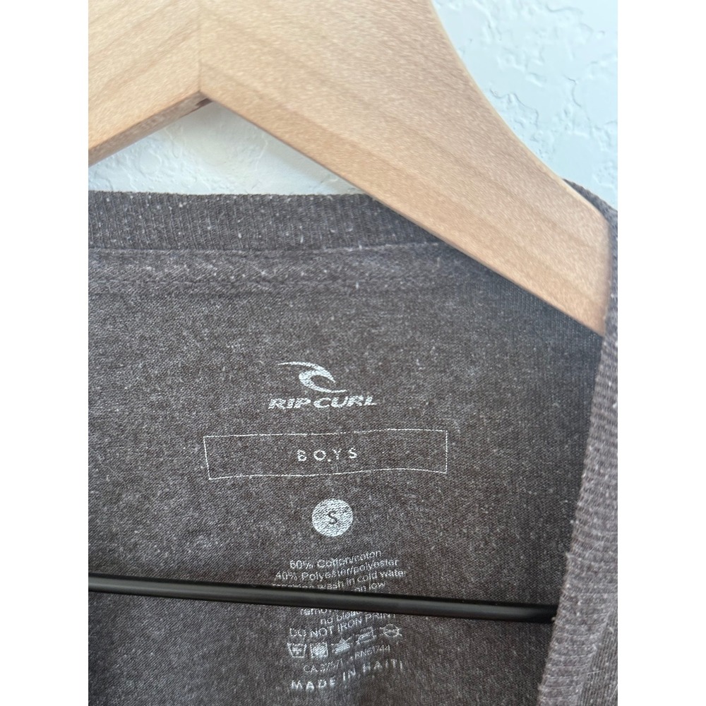 Rip Curl Boys The Search Graphic Tee Charcoal Grey Heather Shirt Small S - Picture 3 of 4